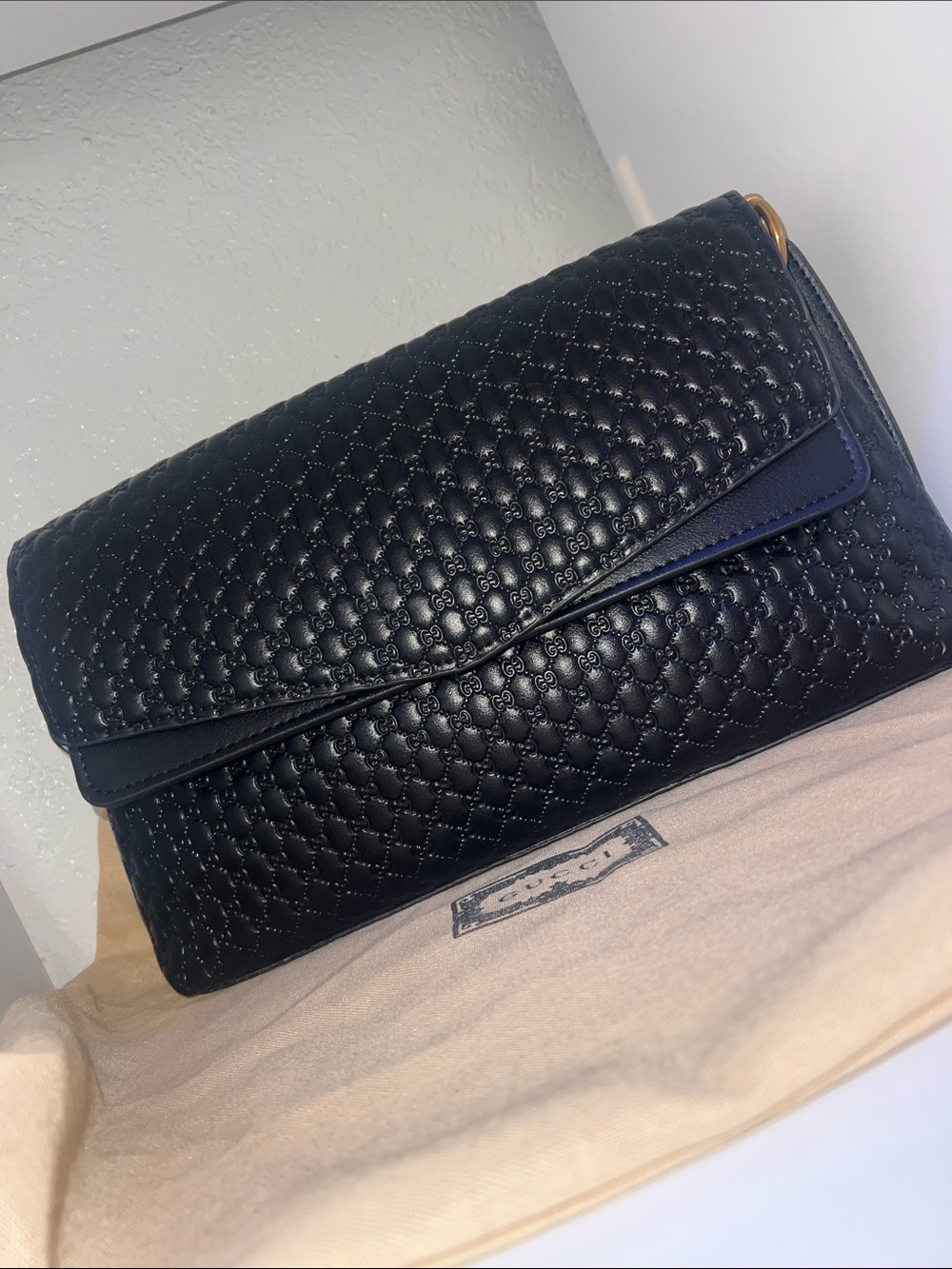 Boutique Black Quilted Embossed Leather Bag 🖤
